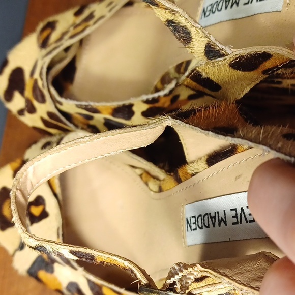 Steve Madden  wedges - Picture 15 of 16